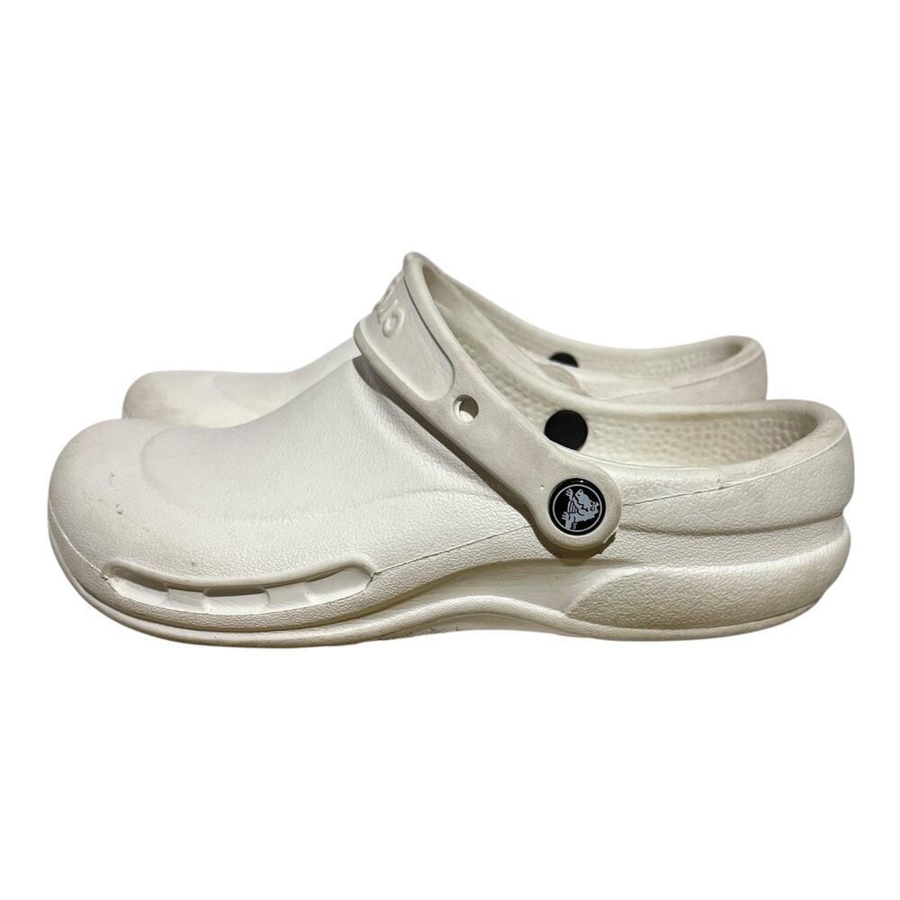Crocs Specialist Women's 9 White Work Clogs Slip Resistant Comfort Shoes